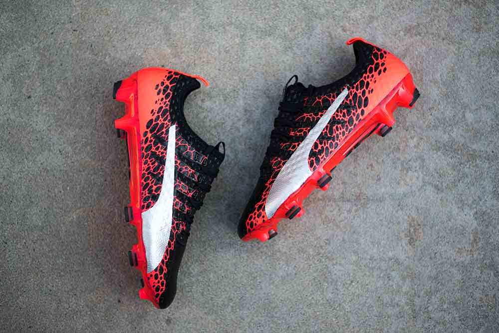 Mens Soccer Cleats Difference In Soccer And Softball Cleats